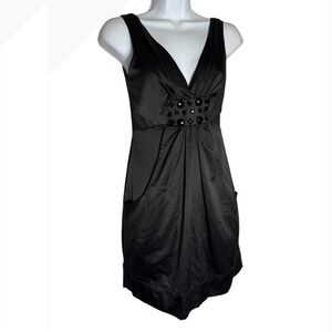 BCBGeneration Dress Size 2 Chic‎ Black V Neck Embellished Cocktail Dress 🖤🖤